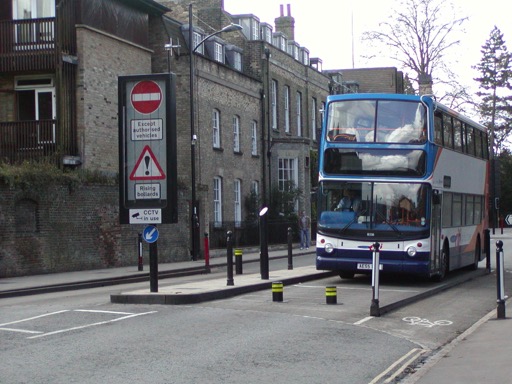 Hydraulically operated bollard – restricted vehicle access (UK)